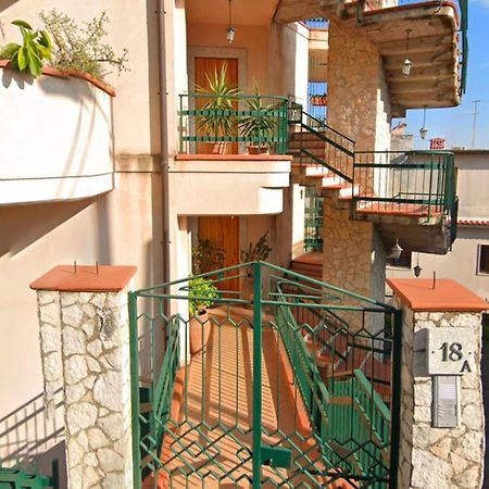 Apartamento La Casa Di Marilena Taormina Exterior foto