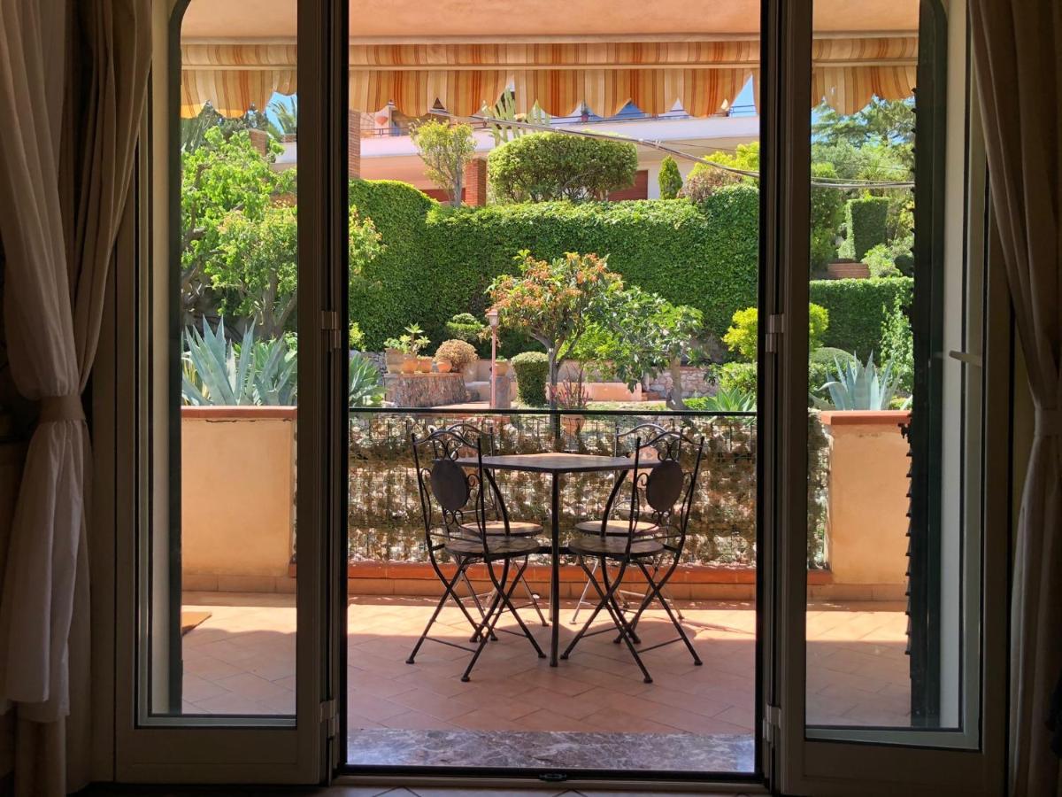 Apartamento La Casa Di Marilena Taormina Exterior foto