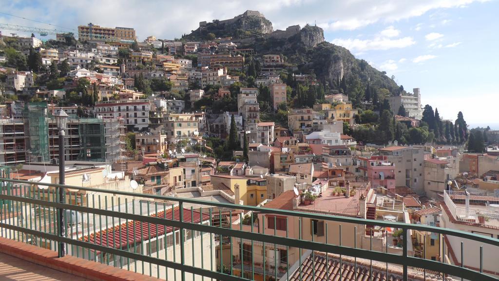 Apartamento La Casa Di Marilena Taormina Exterior foto