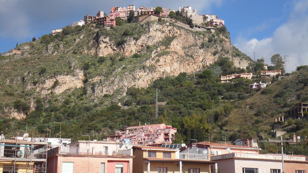 Apartamento La Casa Di Marilena Taormina Exterior foto